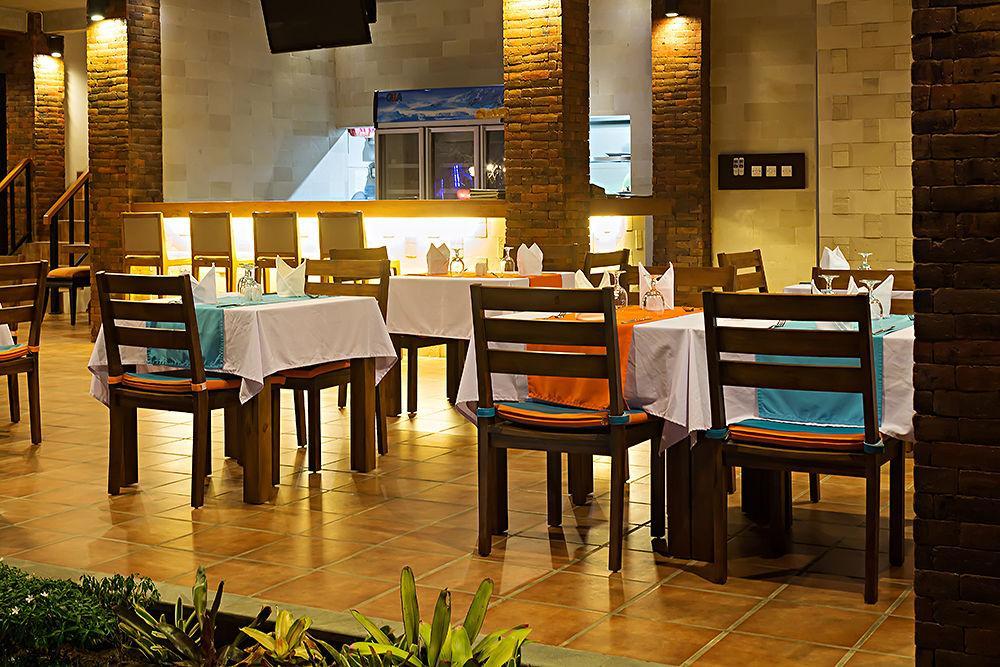 Kubu Cempaka Seminyak Hotel Екстериор снимка